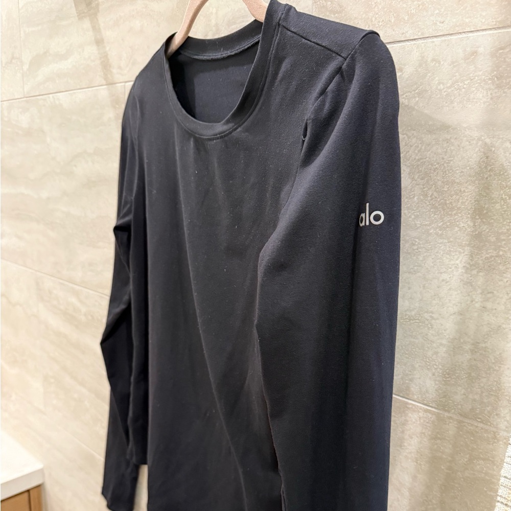 Alo Black Long Sleeve Shirt